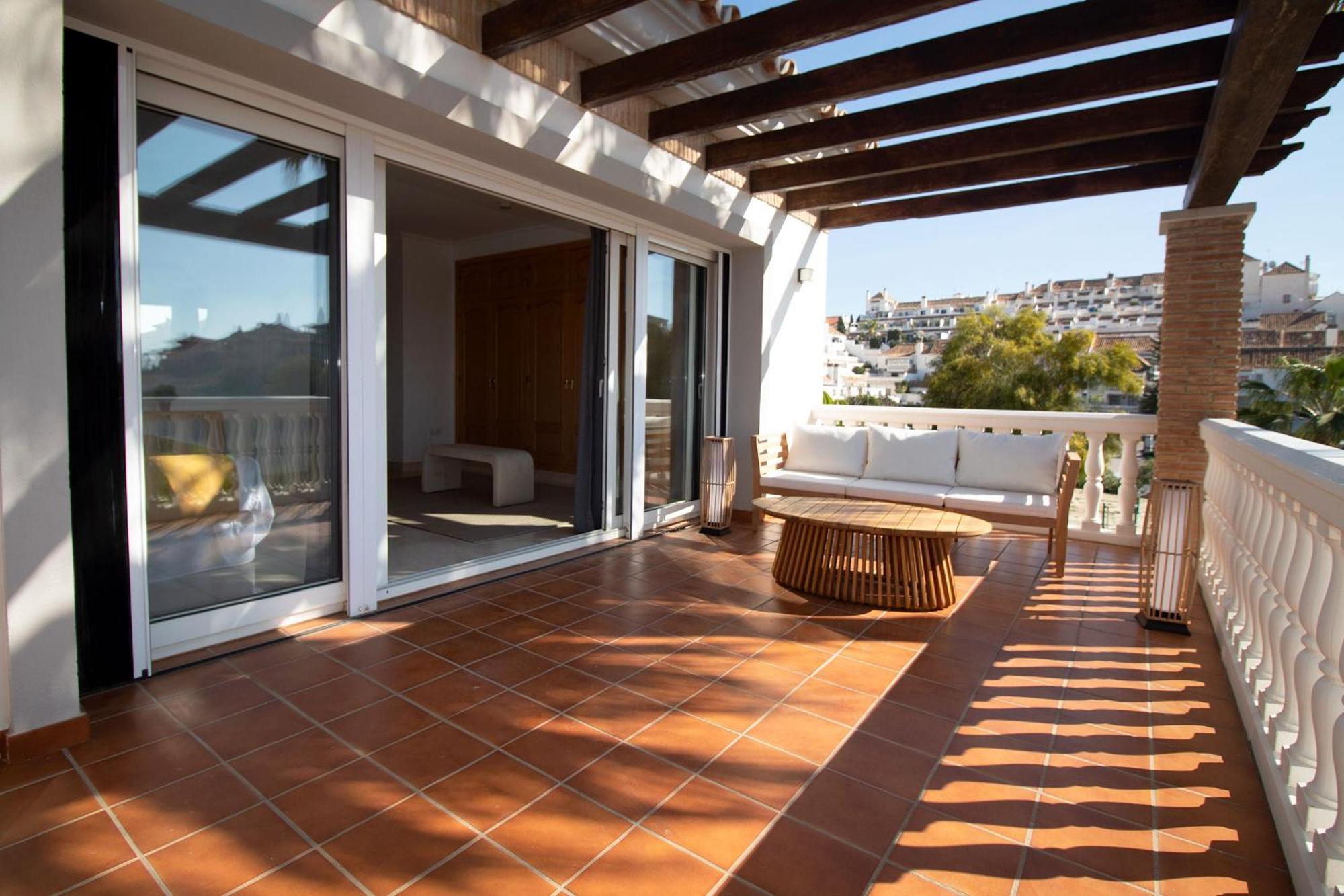 Paraiso Villa *